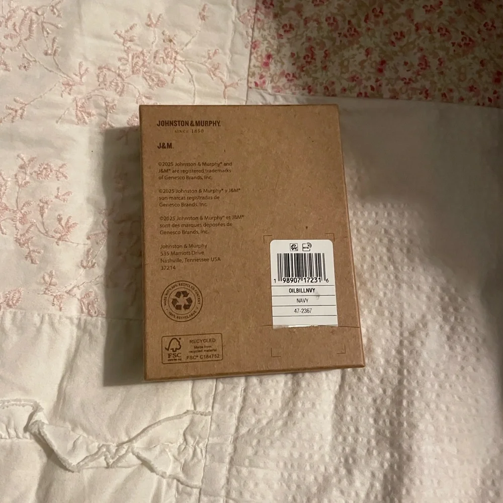 NWT Johnson&Murphy navy wallet